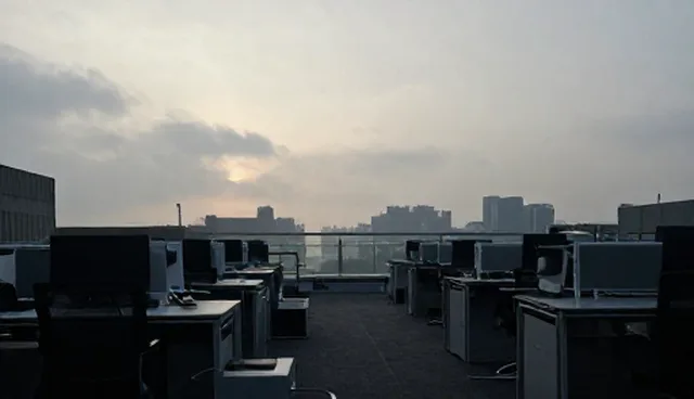 外墙清洗中水质硬度对清洗效果的影响